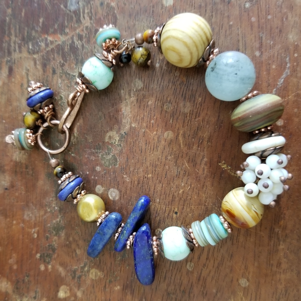 Handcrafted beaded bracelet